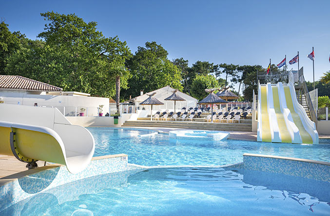 toboggans piscine camping saint jean de monts