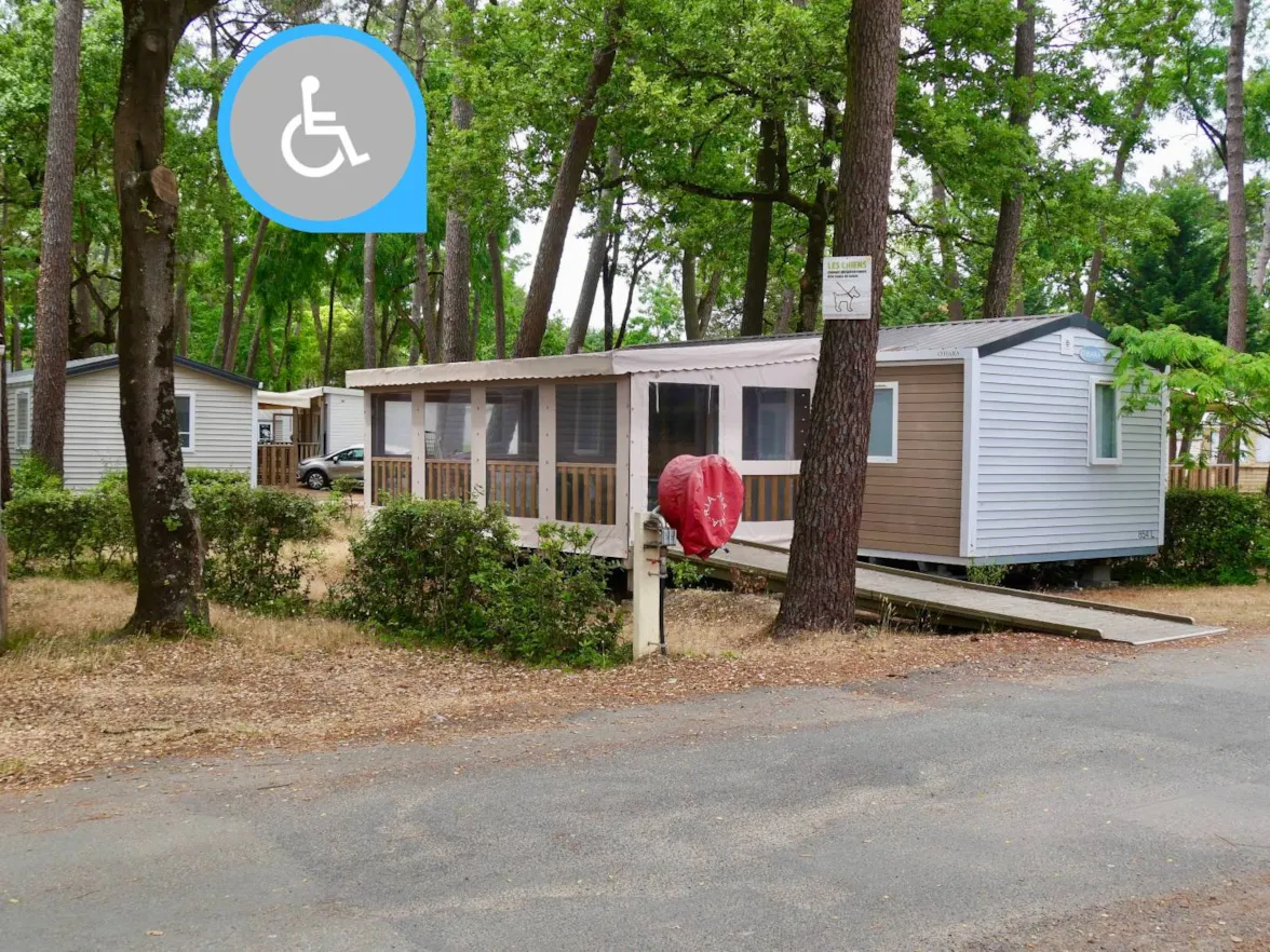 Mobil-home-Life-biches-ext